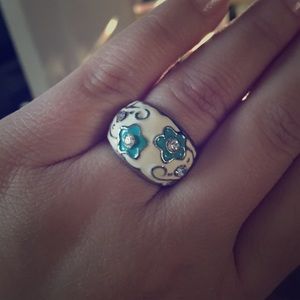 Turquoise blue and white ring with crystal